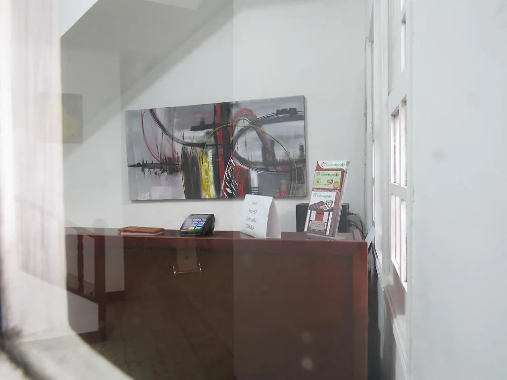 Хостел Hostal Casa Prado Медельин Колумбия