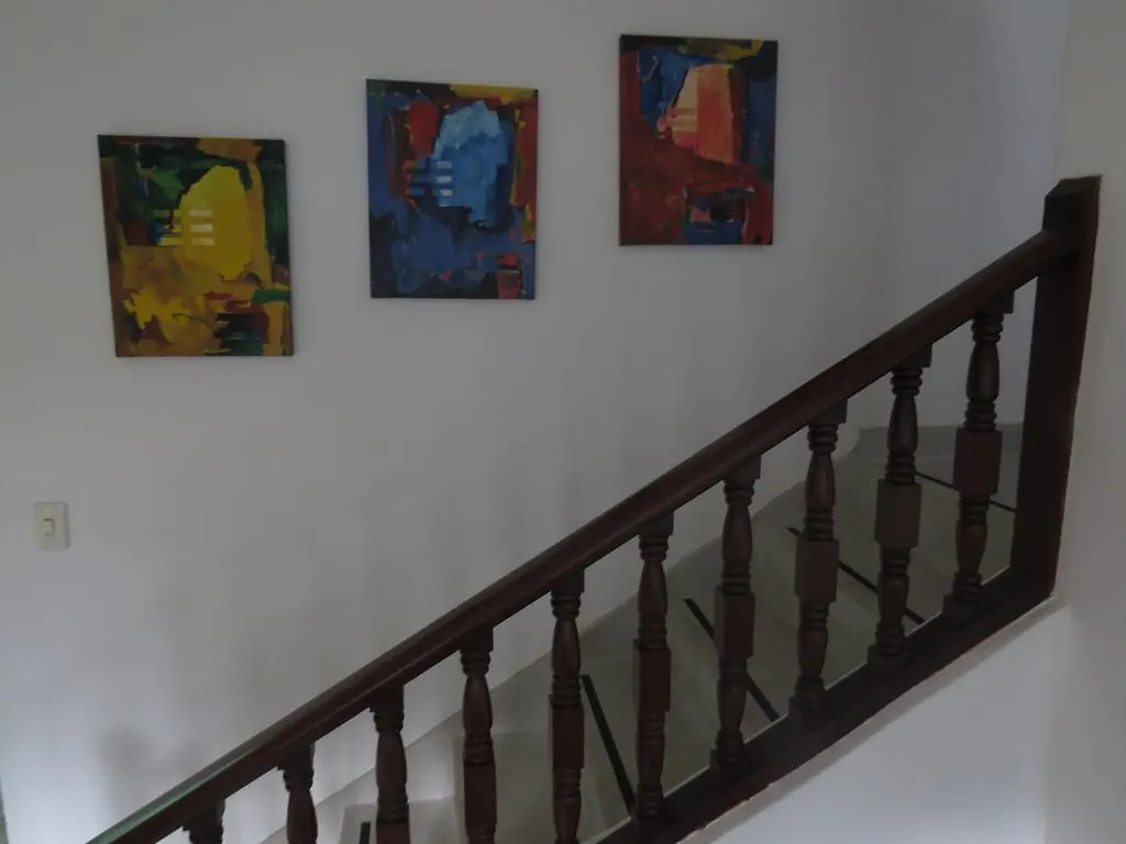 Hostal Casa Prado Медельин