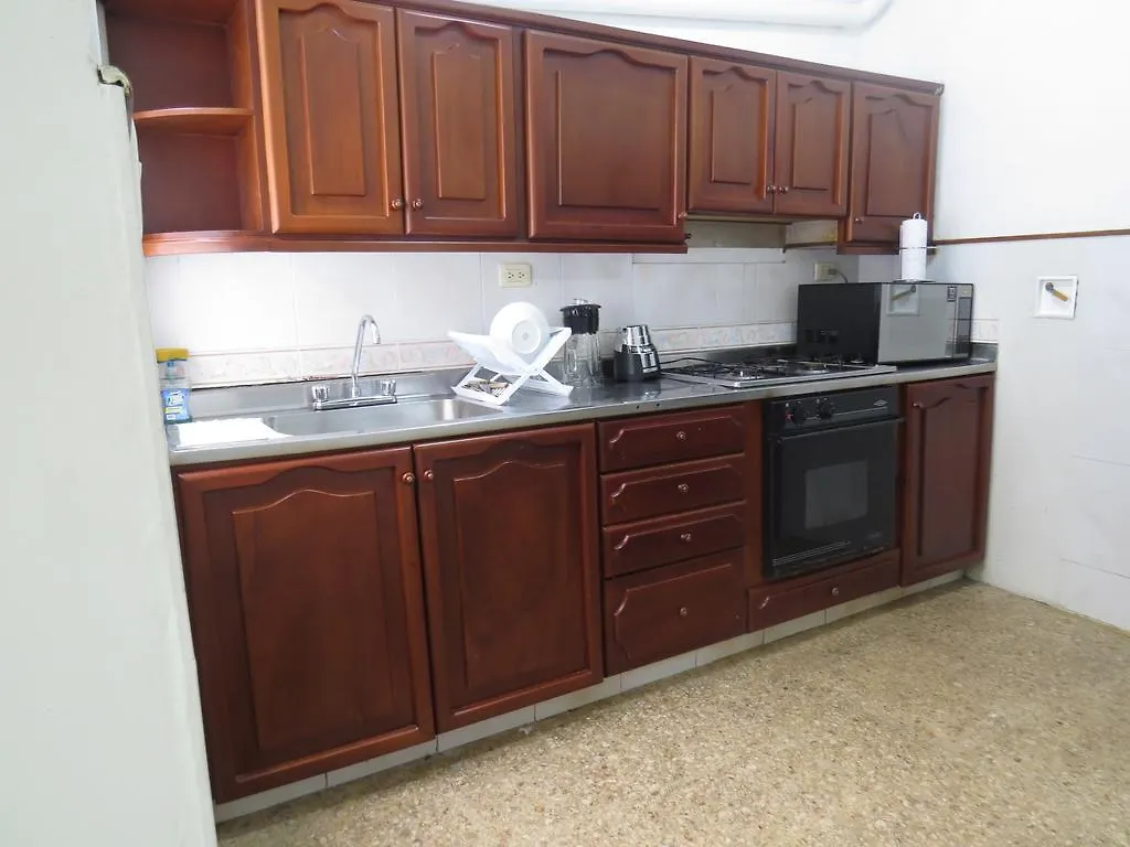 Hostal Casa Prado Медельин Хостел